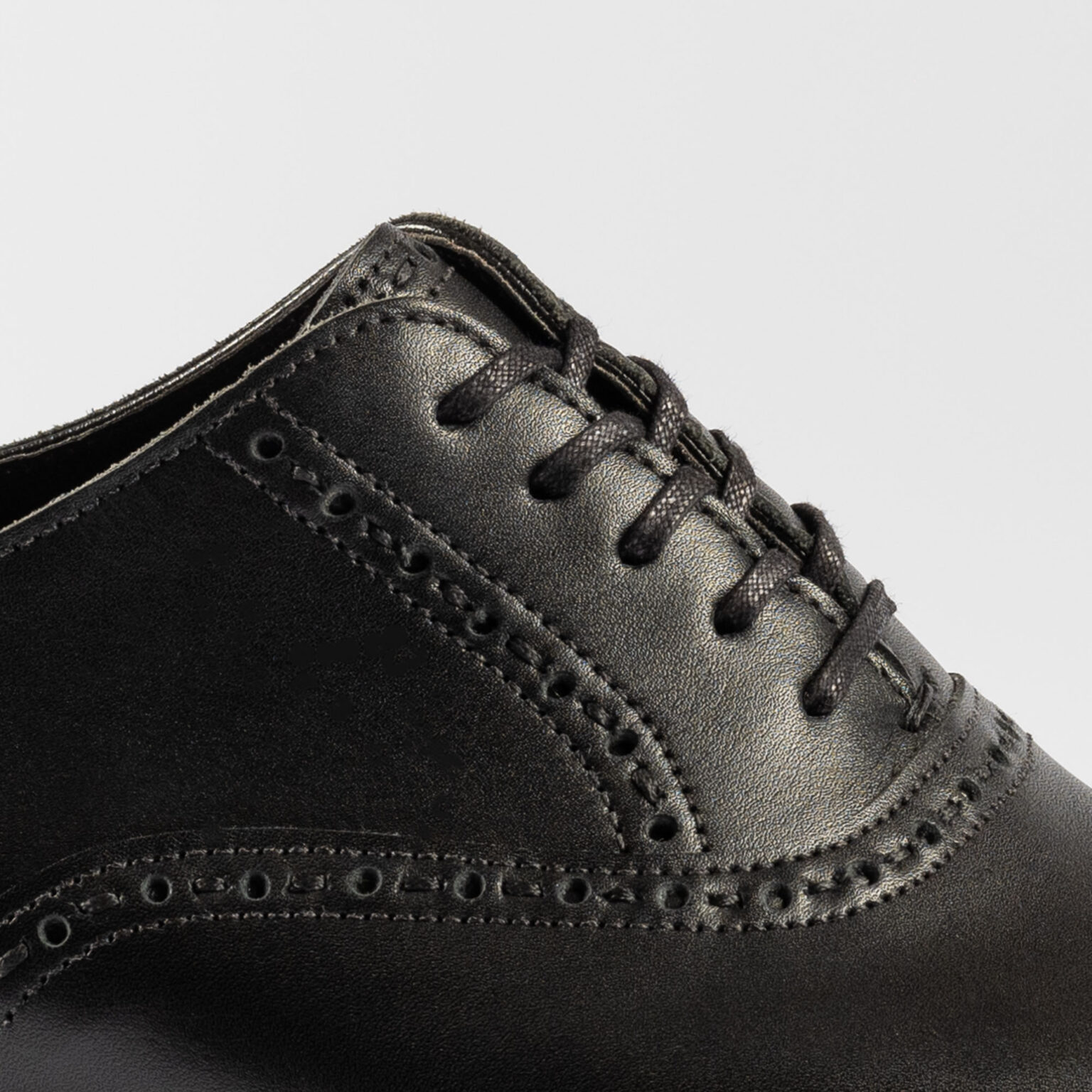 Side view closeup of Redbourne Oxford in Black J & FJ Baker English Calf