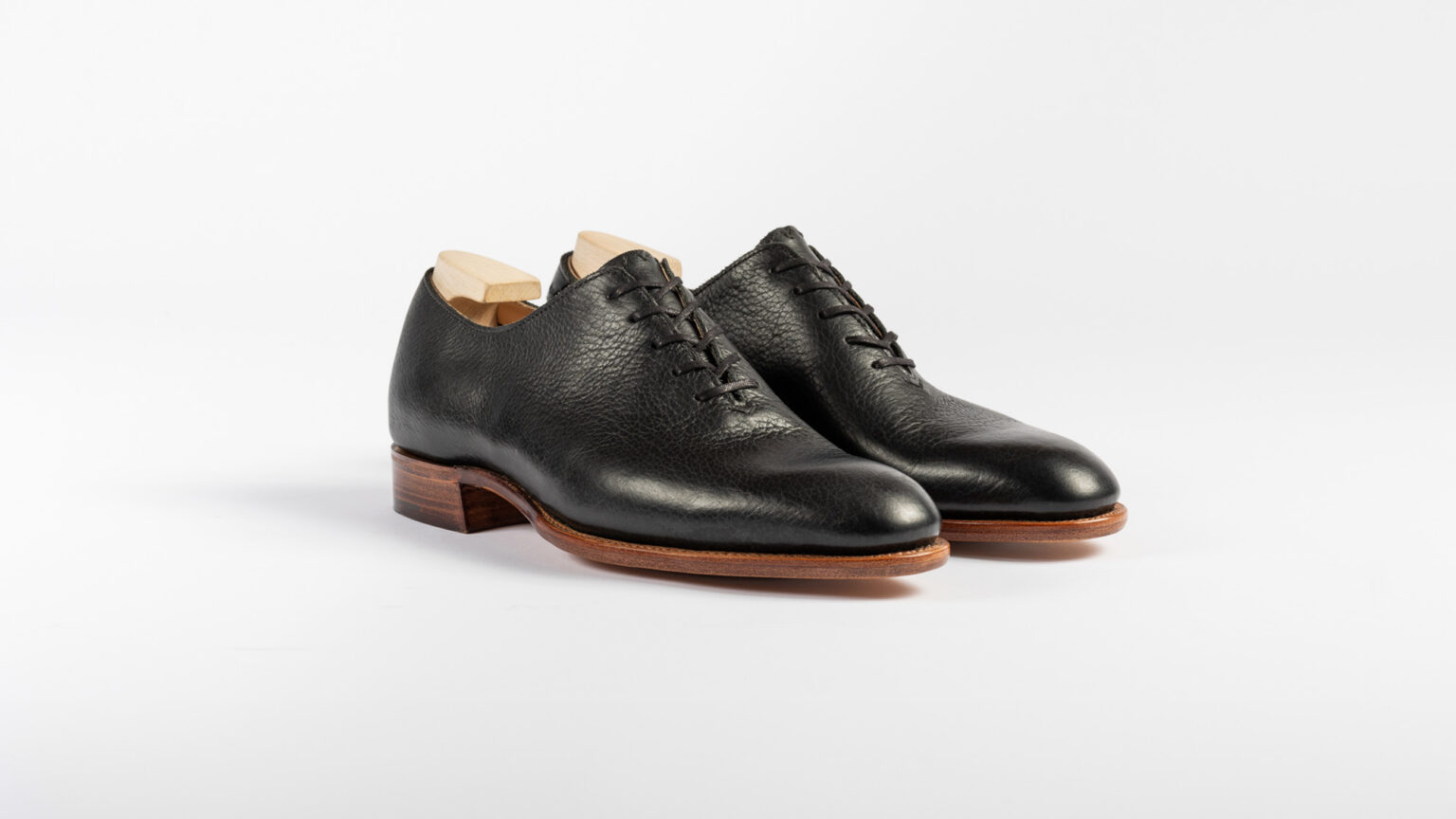 Regent Wholecut in Black Horween Veg Tan Bison